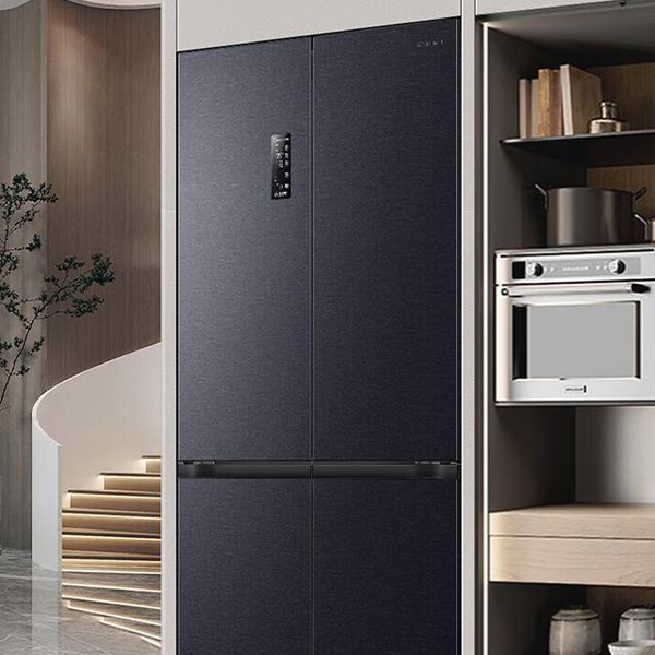 黑色冰箱面板